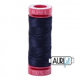 Bild på Aurifil 2785 Very Dark Navy Mako Cotton 12 Broderitråd