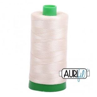 Bild på Aurifil 2310 Light Beige Mako Cotton 40/2