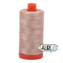 Bild på Aurifil 2314 Beige Mako Cotton 50/2