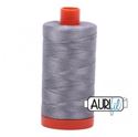 Bild på Aurifil 2605 Grey Mako Cotton 50/2