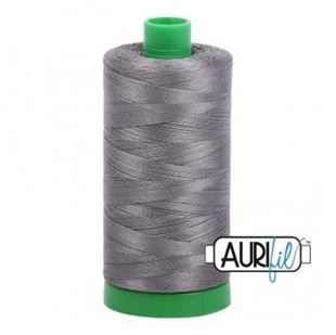 Bild på Aurifil 5004 Grey Smoke Mako Cotton 40/2