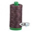 Bild på Aurifil 4671 Mocha Mousse Mako Cotton 50/2