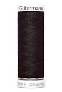 Bild på Gutermann  sytråd ” alla tygers tråd” Färg 697 200 meter 100% polyester