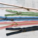 Bild på Preppy Zipper Bundle Box med dragkedjor från Sallie Tomato