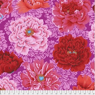 Bild på PWPJ062.HOT Brocade Peony by Philip Jacobs Part of the Kaffe Fassett Collective February 2021