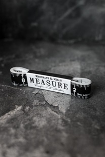 Bild på Merchant & Mills Bespoke Tape Measure Måttband